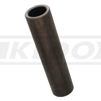 Spacer/Bushing for Rear Hub (between Bearings, needs in addition item 28995), OEM reference # 90560-17311